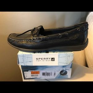 Women’s leather loafers